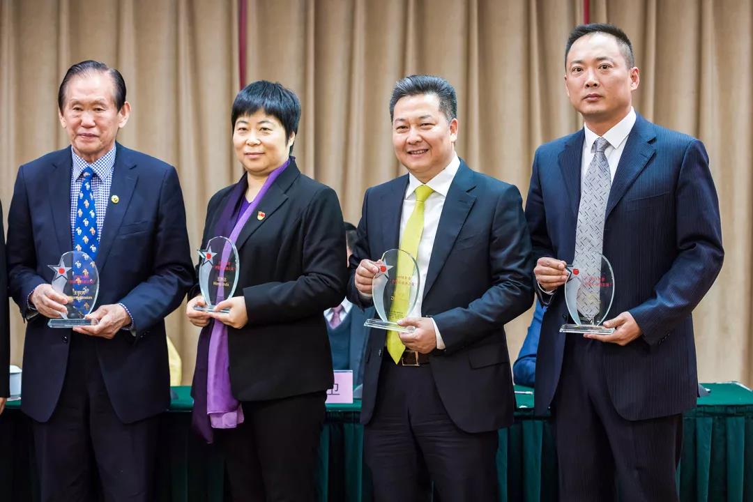 中国侨联副主席隋军,中国侨联顾问,中国华侨公益基金会理事长乔卫